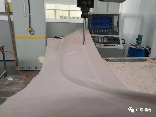 復合材料行業(yè)終極武器|大型高速五軸聯動數控龍門加工中心