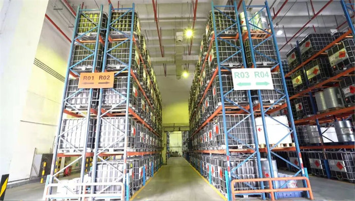 從“價格戰”到“信任戰”:不飽和聚酯樹脂廠的破局之路 -2